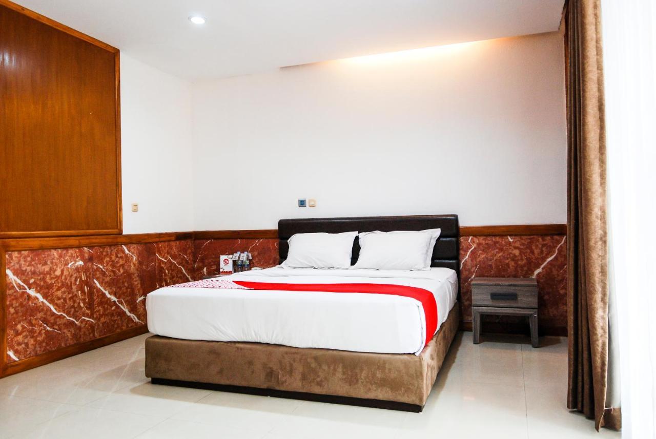 Oyo 229 Hi Quality Hotel Bandung Ngoại thất bức ảnh