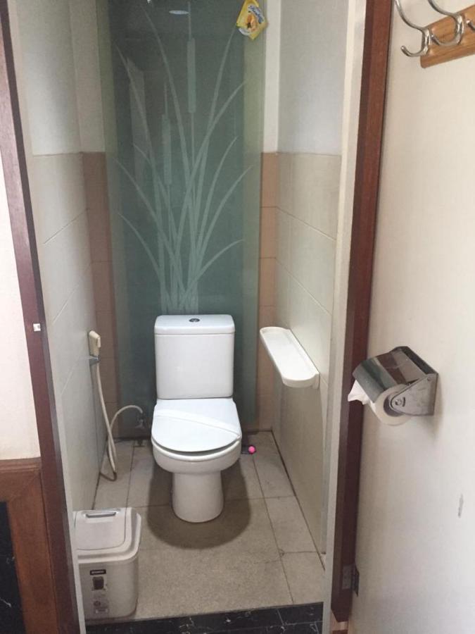 Oyo 229 Hi Quality Hotel Bandung Ngoại thất bức ảnh