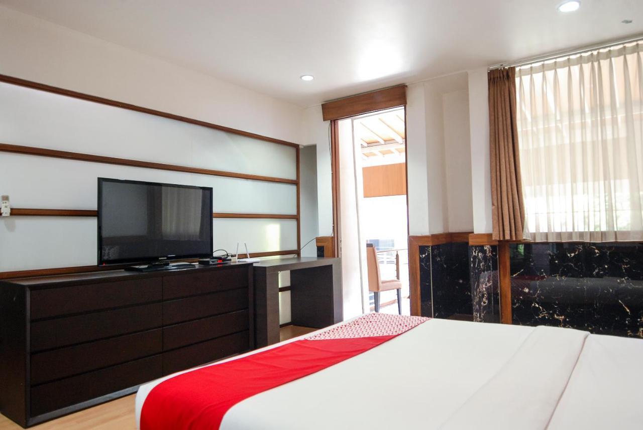 Oyo 229 Hi Quality Hotel Bandung Ngoại thất bức ảnh