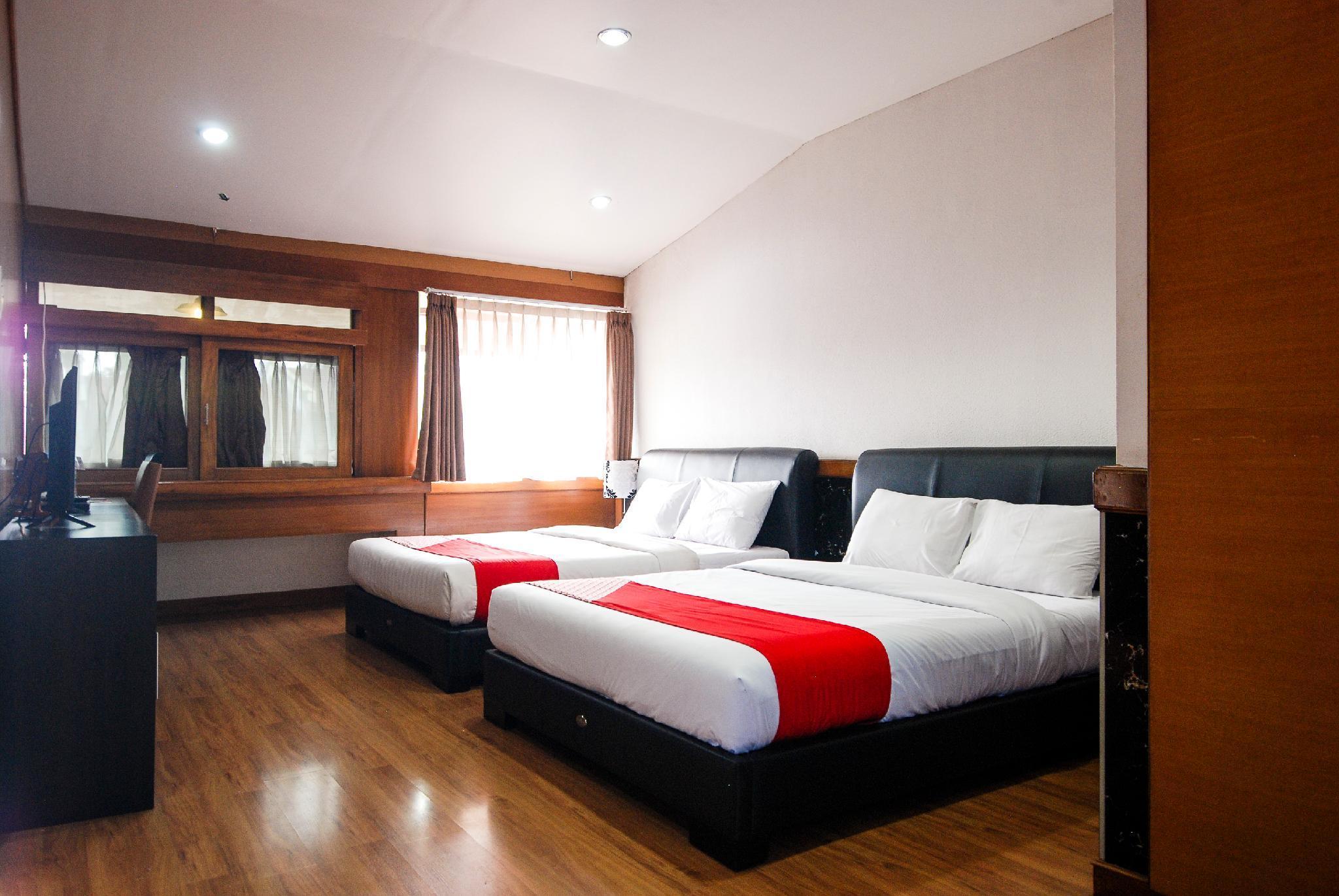 Oyo 229 Hi Quality Hotel Bandung Ngoại thất bức ảnh