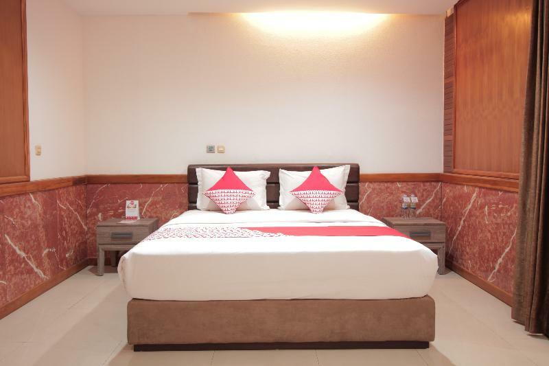 Oyo 229 Hi Quality Hotel Bandung Ngoại thất bức ảnh