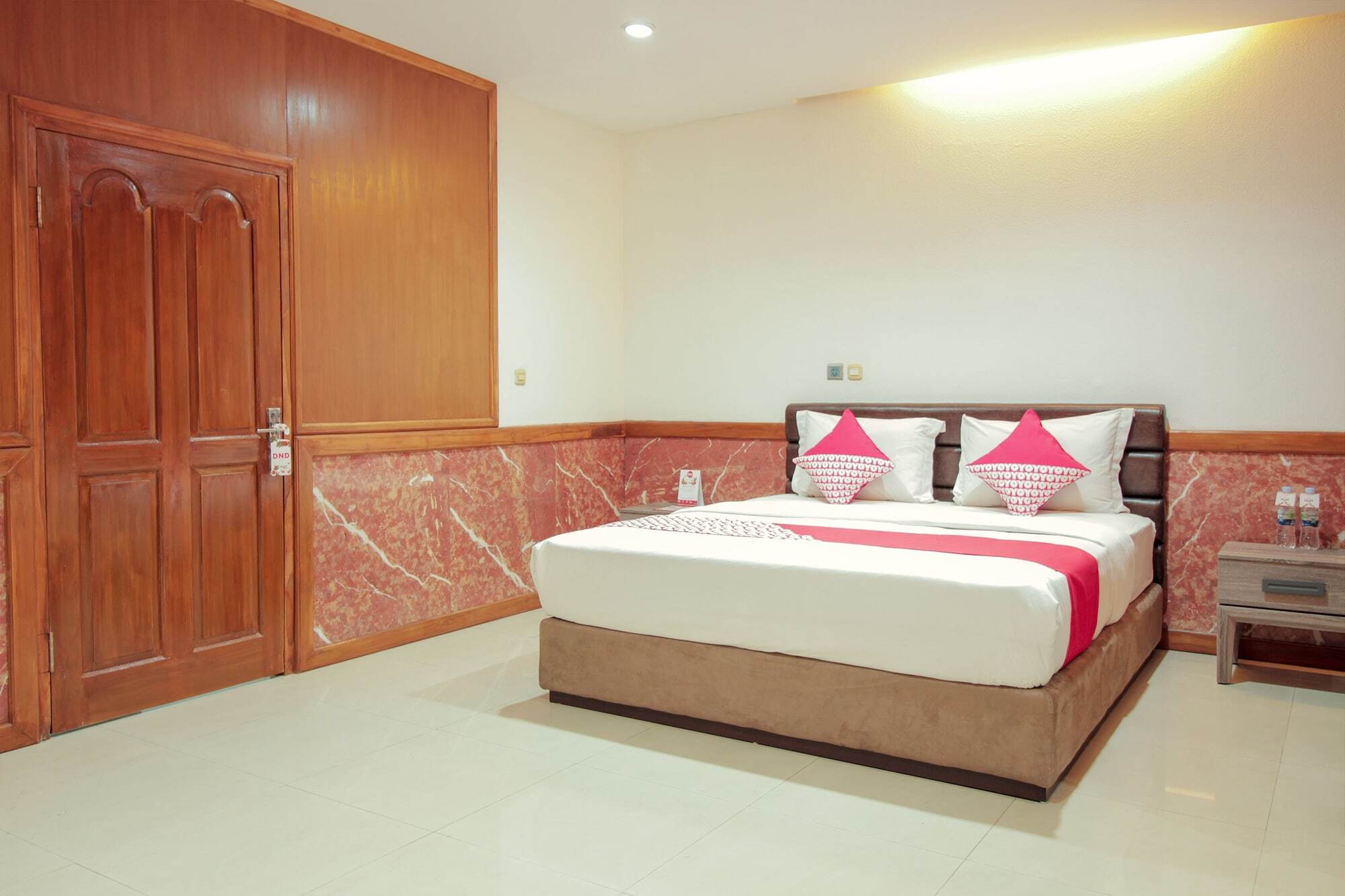 Oyo 229 Hi Quality Hotel Bandung Ngoại thất bức ảnh